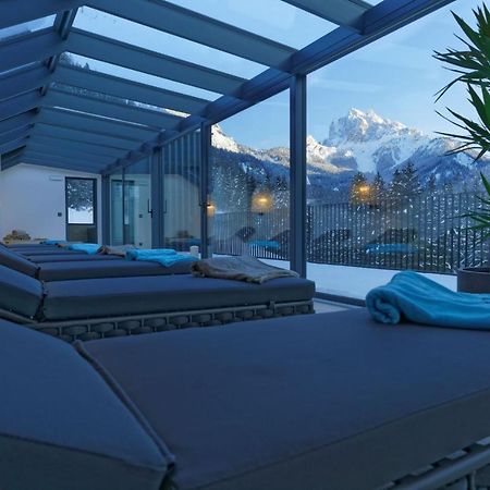 Turmchalet Braies  Exterior photo